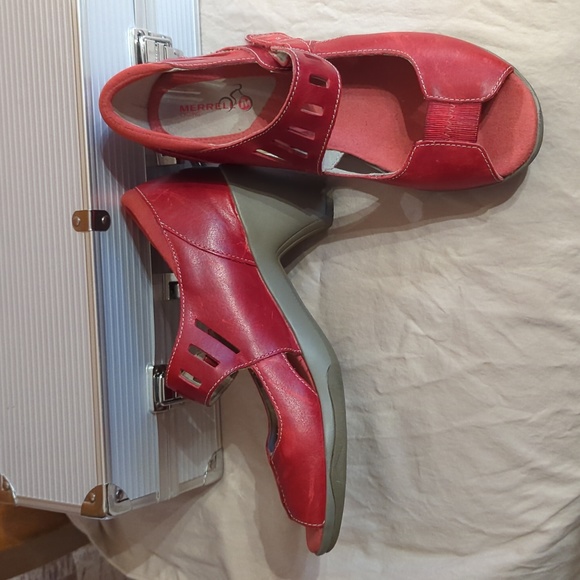 Merrell Evera Pump from the Cycling Collection - Picture 3 of 8